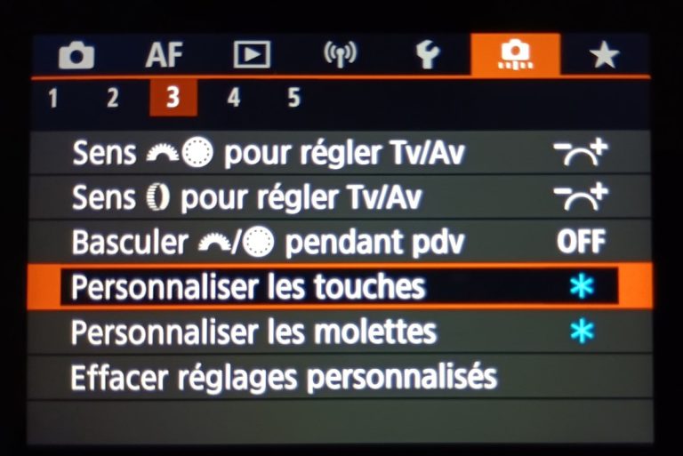 capture d'écran du Canon R7 menu orange